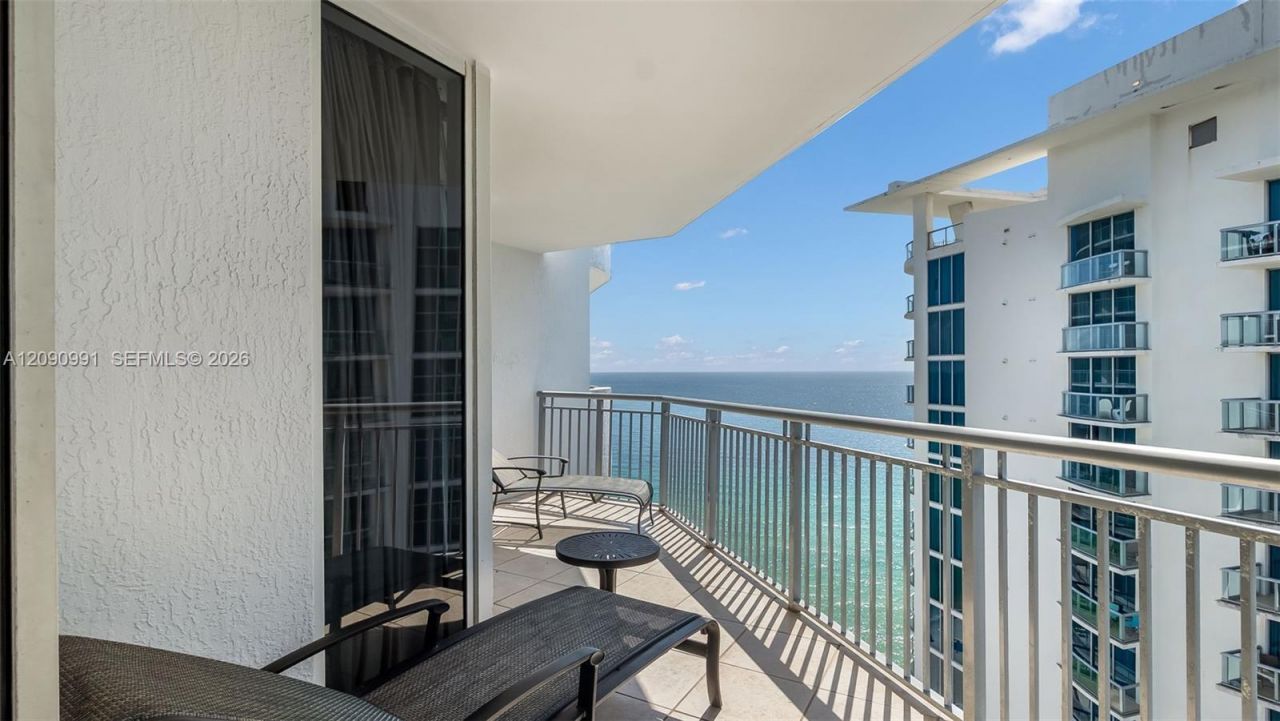 17375 Collins Ave, Unit 2305, Sunny Isles Beach, FL 33160 Photo