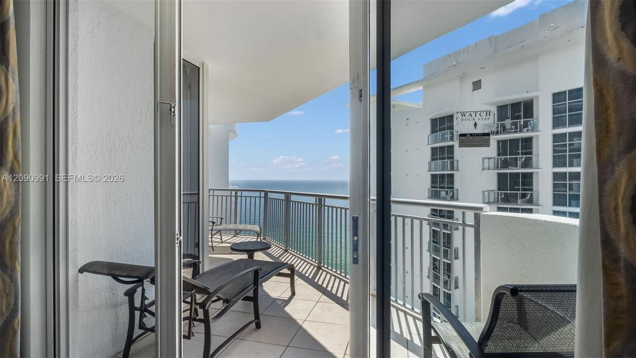 17375 Collins Ave, Unit 2305, Sunny Isles Beach, FL 33160 Photo