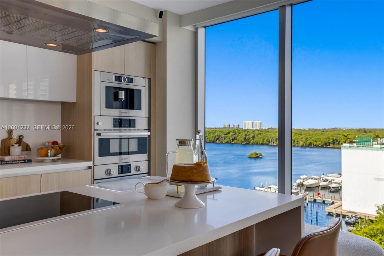 330 Sunny Isles Blvd , Unit 5-701, Sunny Isles Beach, FL 33160 Photo