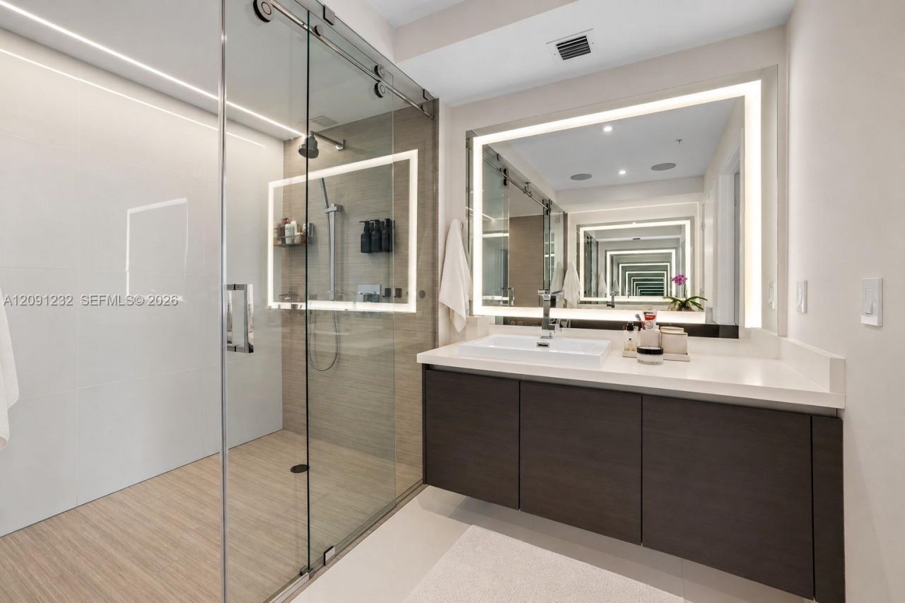 330 Sunny Isles Blvd , Unit 5-701, Sunny Isles Beach, FL 33160 Photo
