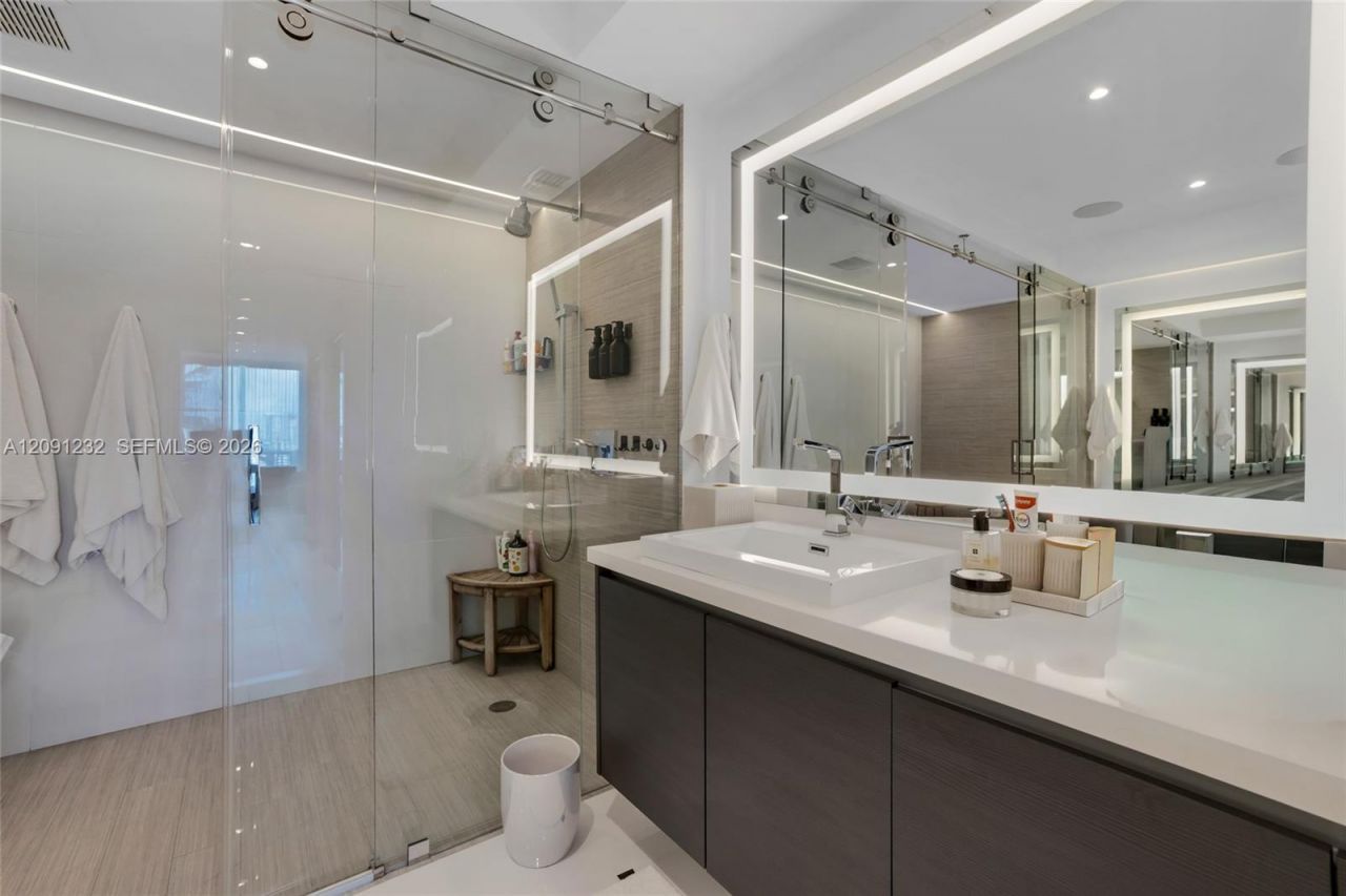 330 Sunny Isles Blvd , Unit 5-701, Sunny Isles Beach, FL 33160 Photo