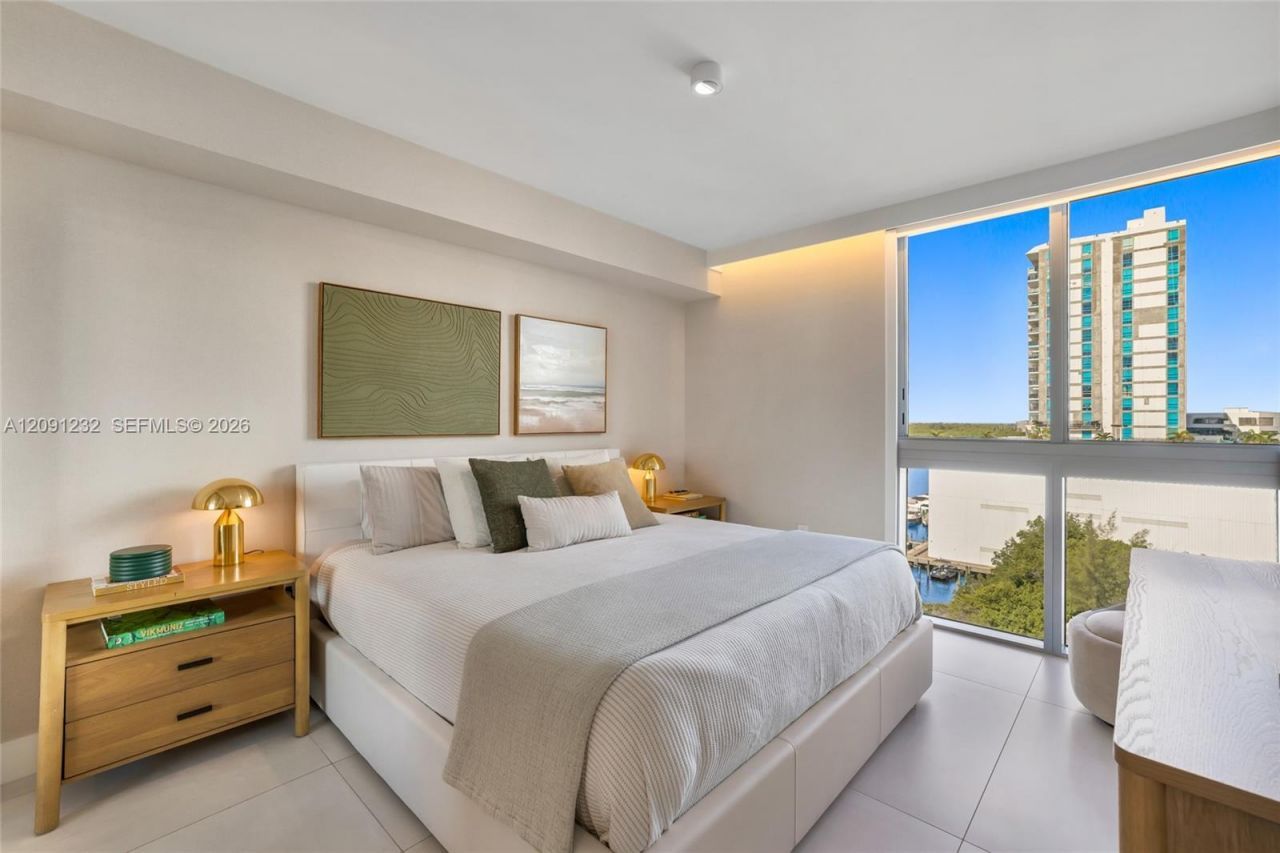 330 Sunny Isles Blvd , Unit 5-701, Sunny Isles Beach, FL 33160 Photo