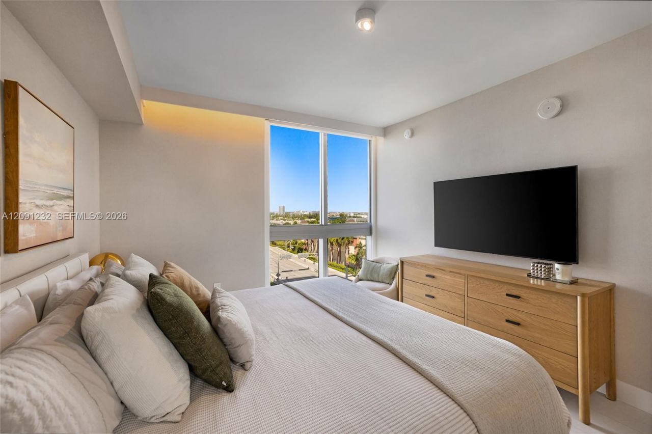 330 Sunny Isles Blvd , Unit 5-701, Sunny Isles Beach, FL 33160 Photo