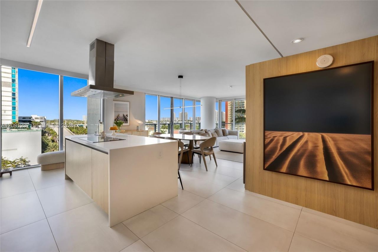 330 Sunny Isles Blvd , Unit 5-701, Sunny Isles Beach, FL 33160 Photo