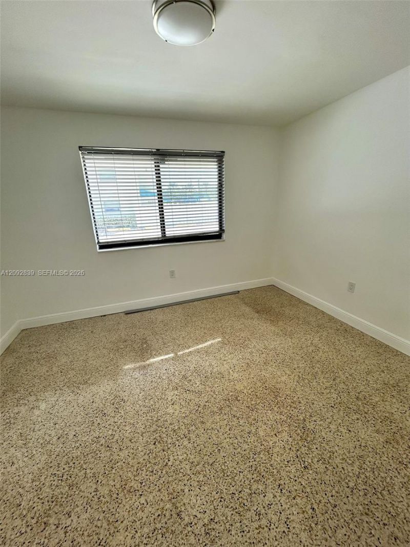 1590 NE 118th St , Unit 1, Miami, FL 33161 Photo