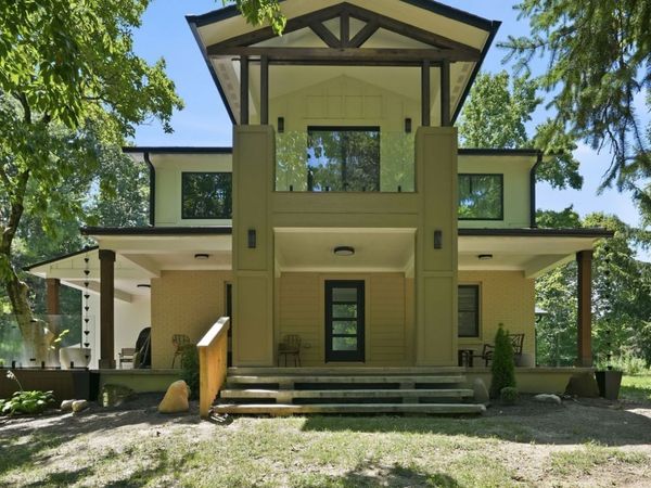 7980-7984 Royal Avenue , Zionsville, IN 46077
