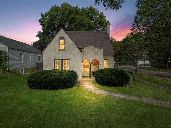 1223 Niles Avenue, Saint Paul, MN 55116