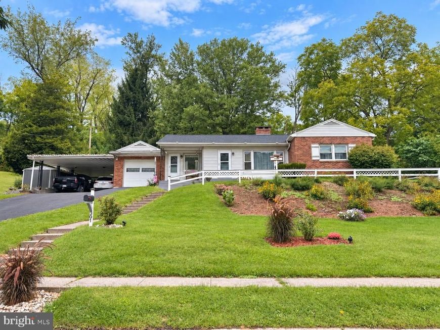 301 Reynolds Avenue, Huntingdon, PA 16652 Main Photo