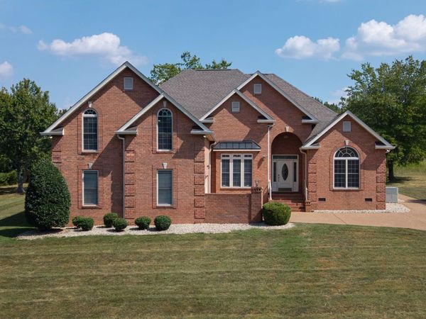 1019 Fairways Dr , Greenbrier, TN 37073