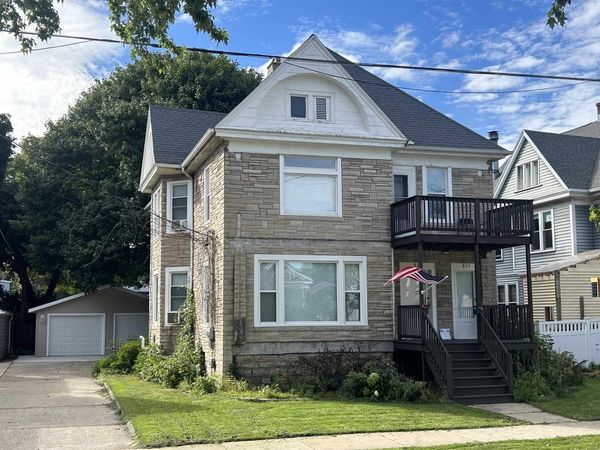 815 N APPLETON STREET, Appleton, WI 54911