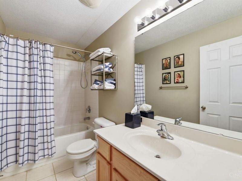 884 Ellery Drive, Union Township, OH 45245 Photo 35