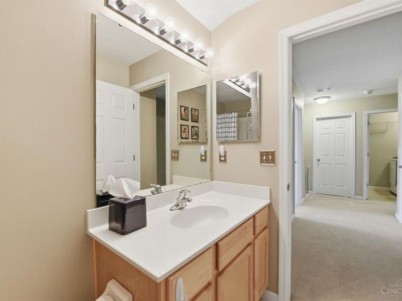 884 Ellery Drive, Union Township, OH 45245 Photo 36