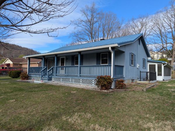 45 Meadow View AVE , Rocky Mount, VA 24151
