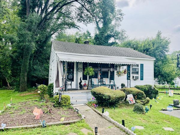 1707 10th ST NW, Roanoke, VA 24012
