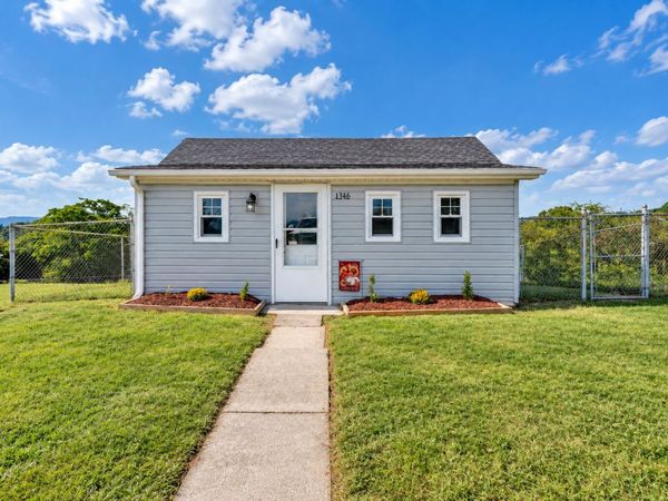 1346 Archbold AVE NE, Roanoke, VA 24012
