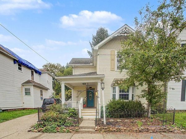 190 N 10th Street , Newark, OH 43055