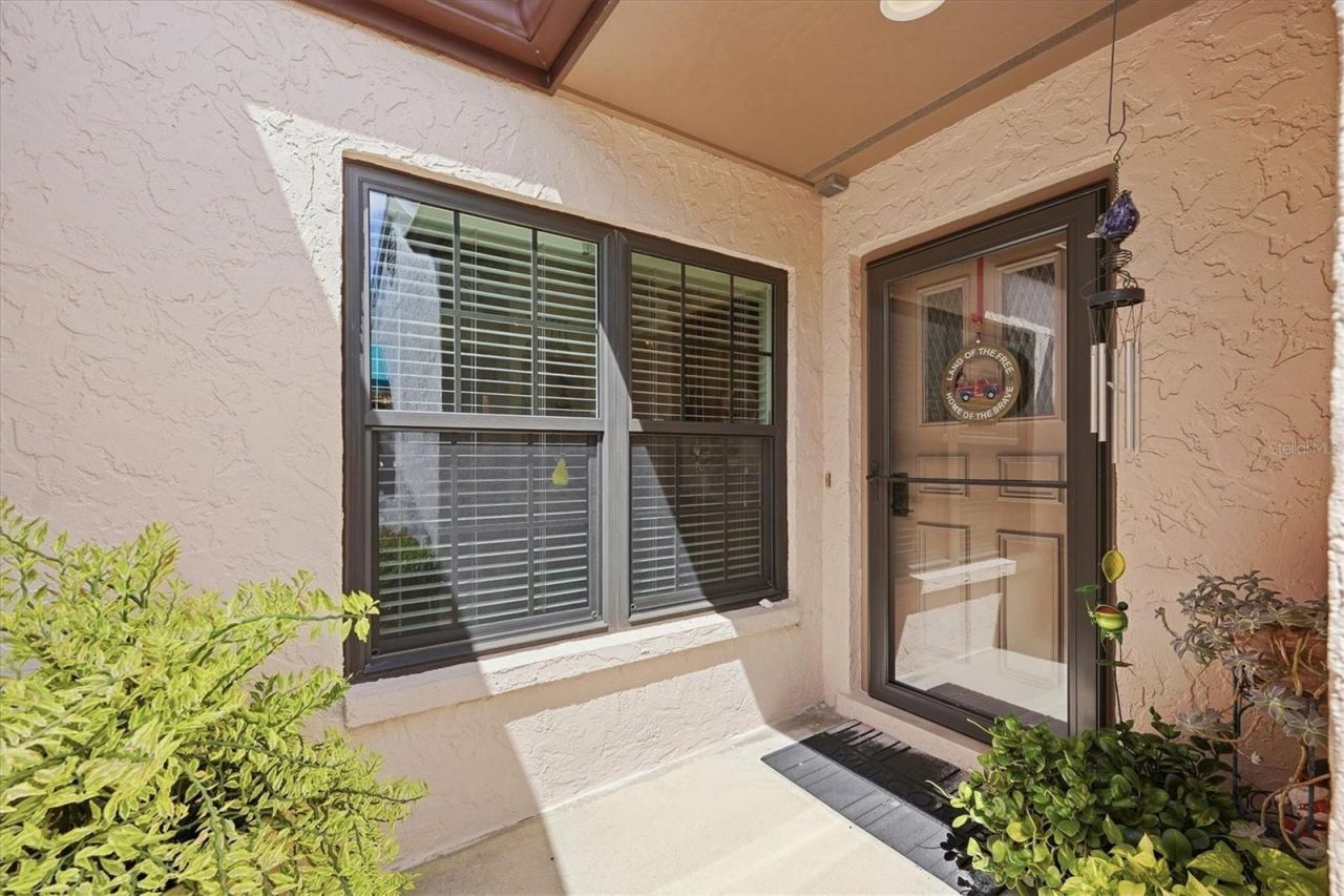 6089 Clubside Drive , Unit 7686, Sarasota, FL 34243 Photo