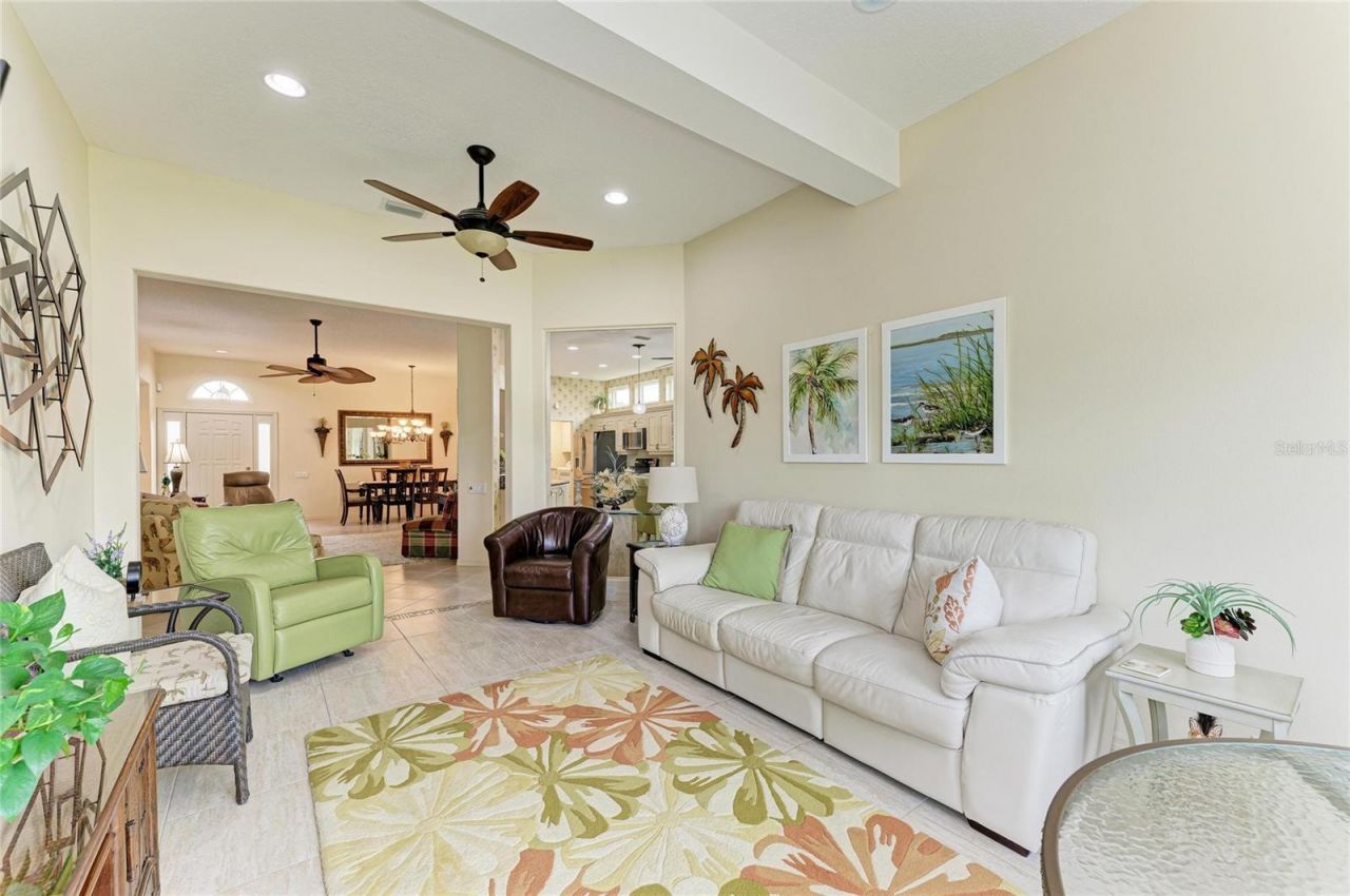 6635 Oakbrooke Circle, Bradenton, FL 34202 Photo