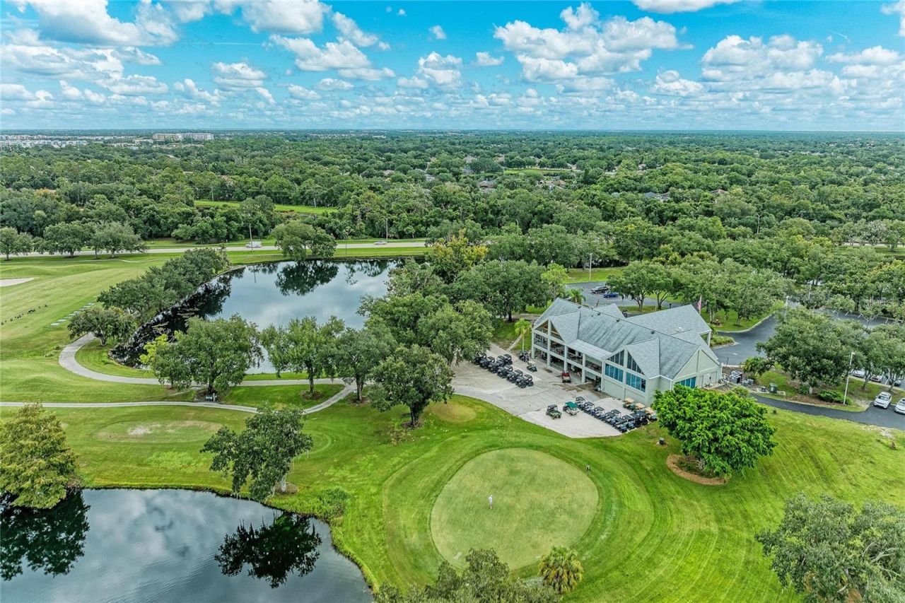 6635 Oakbrooke Circle, Bradenton, FL 34202 Photo