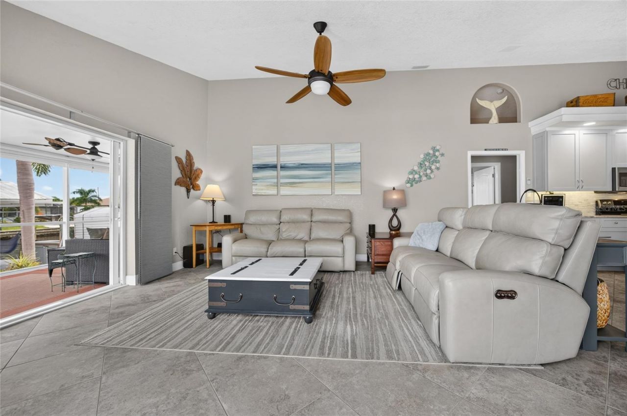 18345 Hottelet Circle , Port Charlotte, FL 33948 Photo