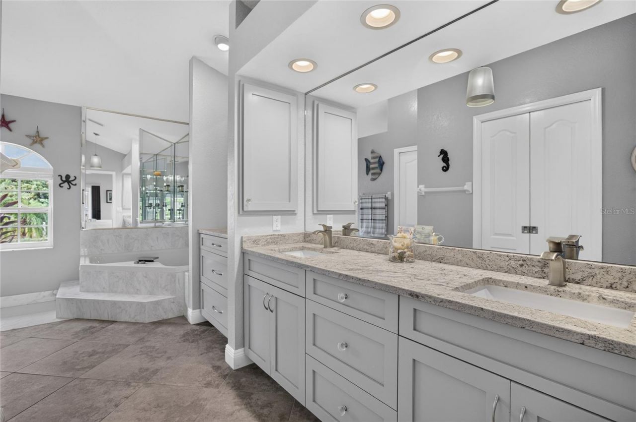 18345 Hottelet Circle , Port Charlotte, FL 33948 Photo