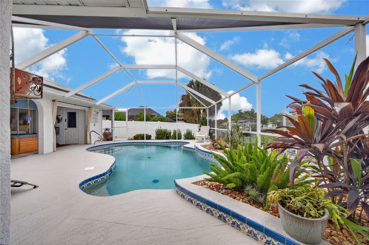18345 Hottelet Circle , Port Charlotte, FL 33948 Photo