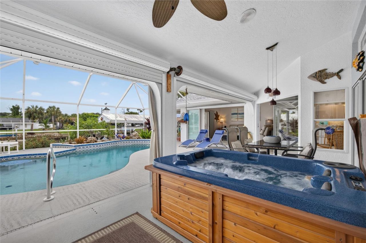 18345 Hottelet Circle , Port Charlotte, FL 33948 Photo
