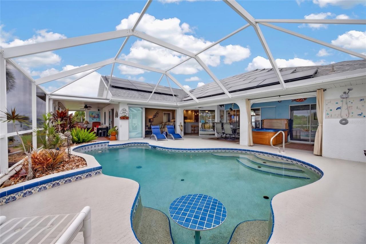 18345 Hottelet Circle , Port Charlotte, FL 33948 Photo