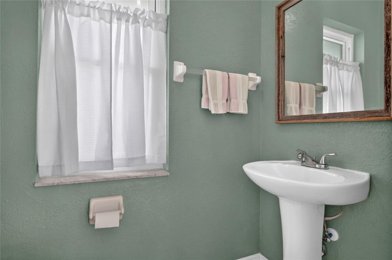 18345 Hottelet Circle , Port Charlotte, FL 33948 Photo