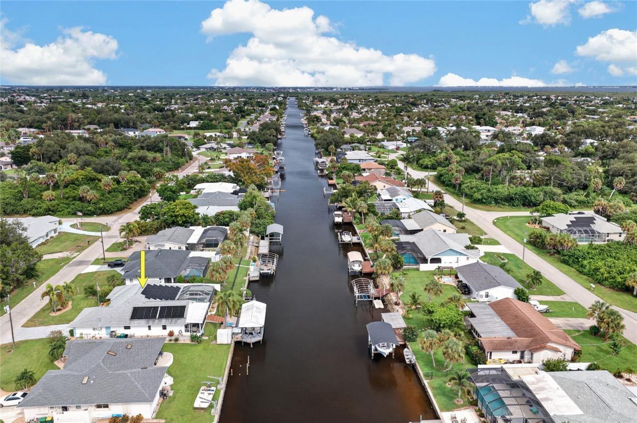 18345 Hottelet Circle , Port Charlotte, FL 33948 Photo
