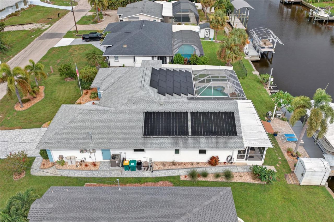 18345 Hottelet Circle , Port Charlotte, FL 33948 Photo