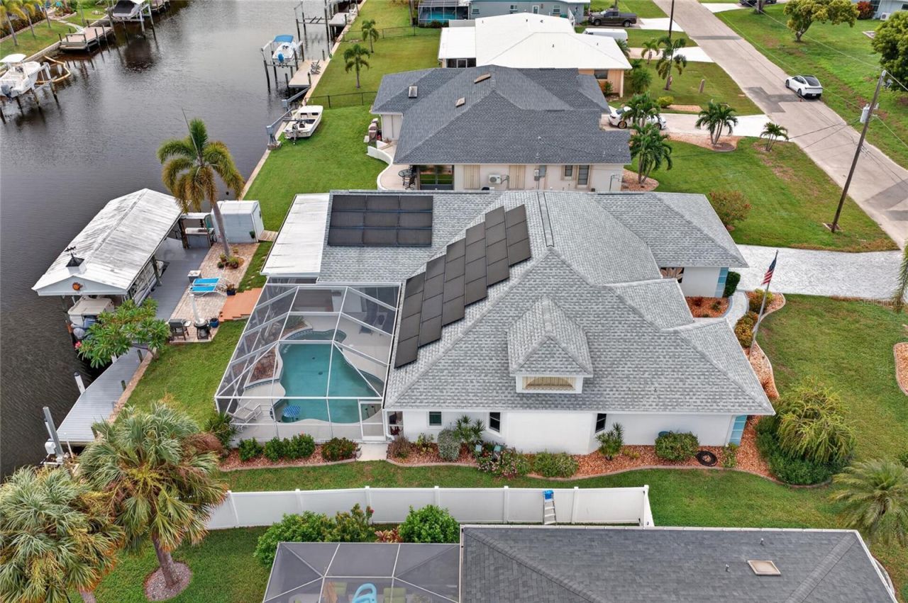 18345 Hottelet Circle , Port Charlotte, FL 33948 Photo