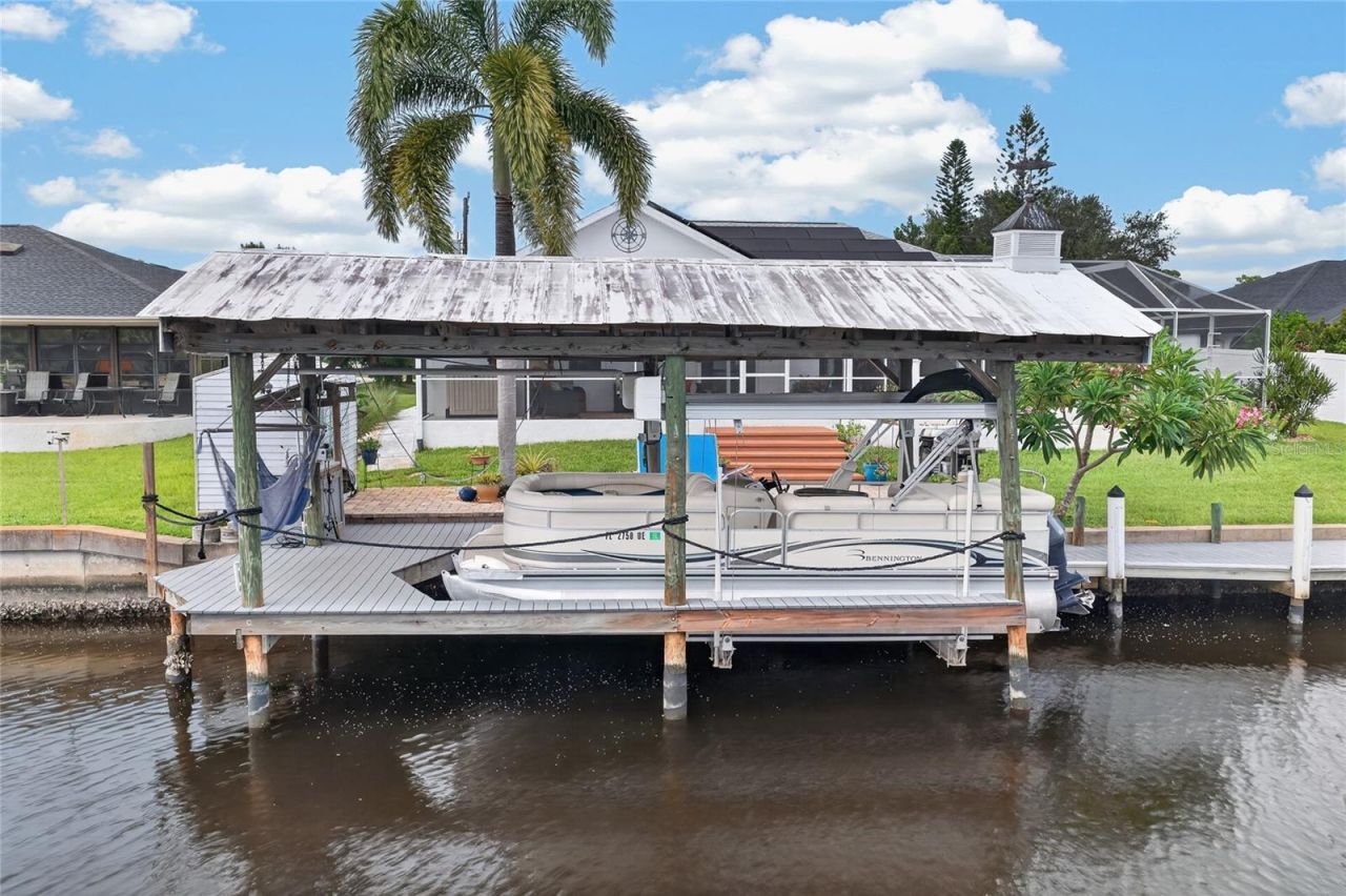 18345 Hottelet Circle , Port Charlotte, FL 33948 Photo