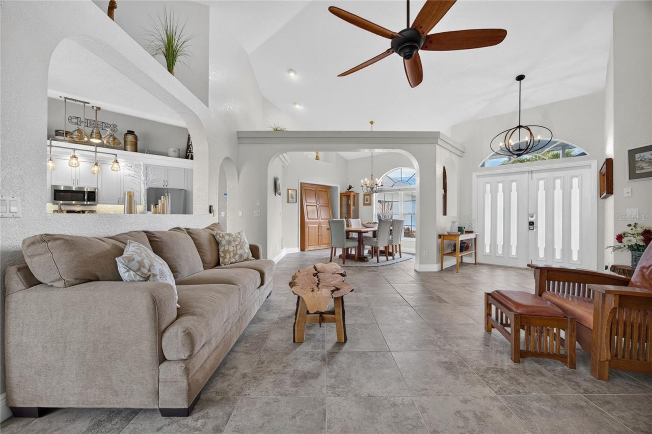 18345 Hottelet Circle , Port Charlotte, FL 33948 Photo