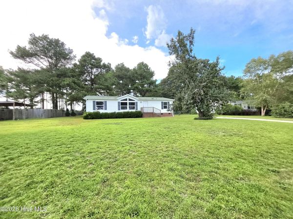 124 Franklin Road, Raeford, NC 28376