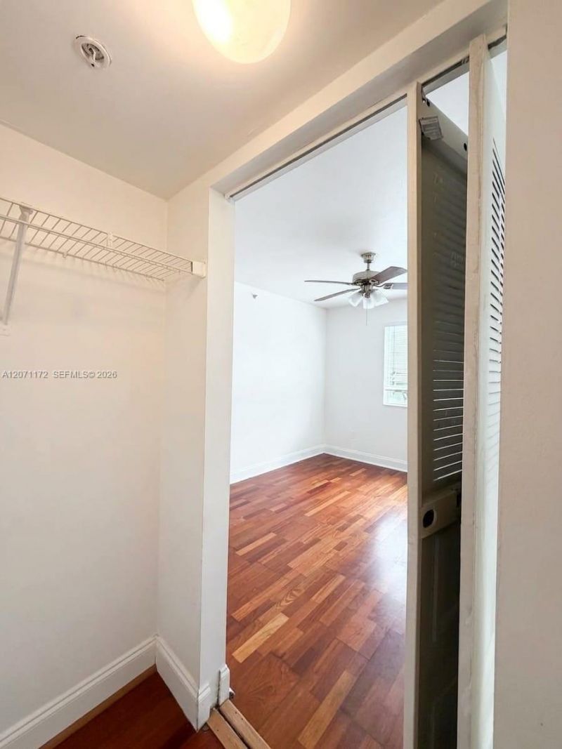 470 S Park Rd , Unit 7-207, Hollywood, FL 33021 Photo