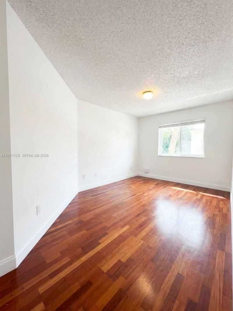 470 S Park Rd , Unit 7-207, Hollywood, FL 33021 Photo