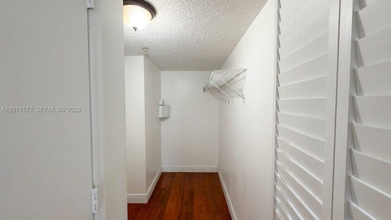 470 S Park Rd , Unit 7-207, Hollywood, FL 33021 Photo