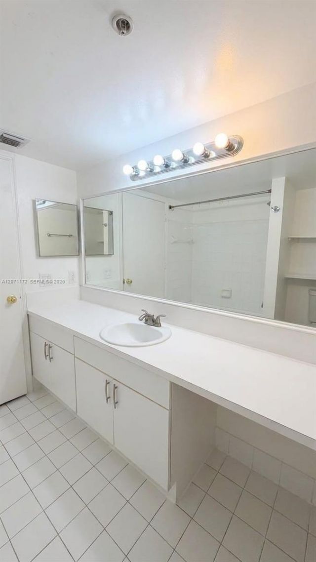 470 S Park Rd , Unit 7-207, Hollywood, FL 33021 Photo