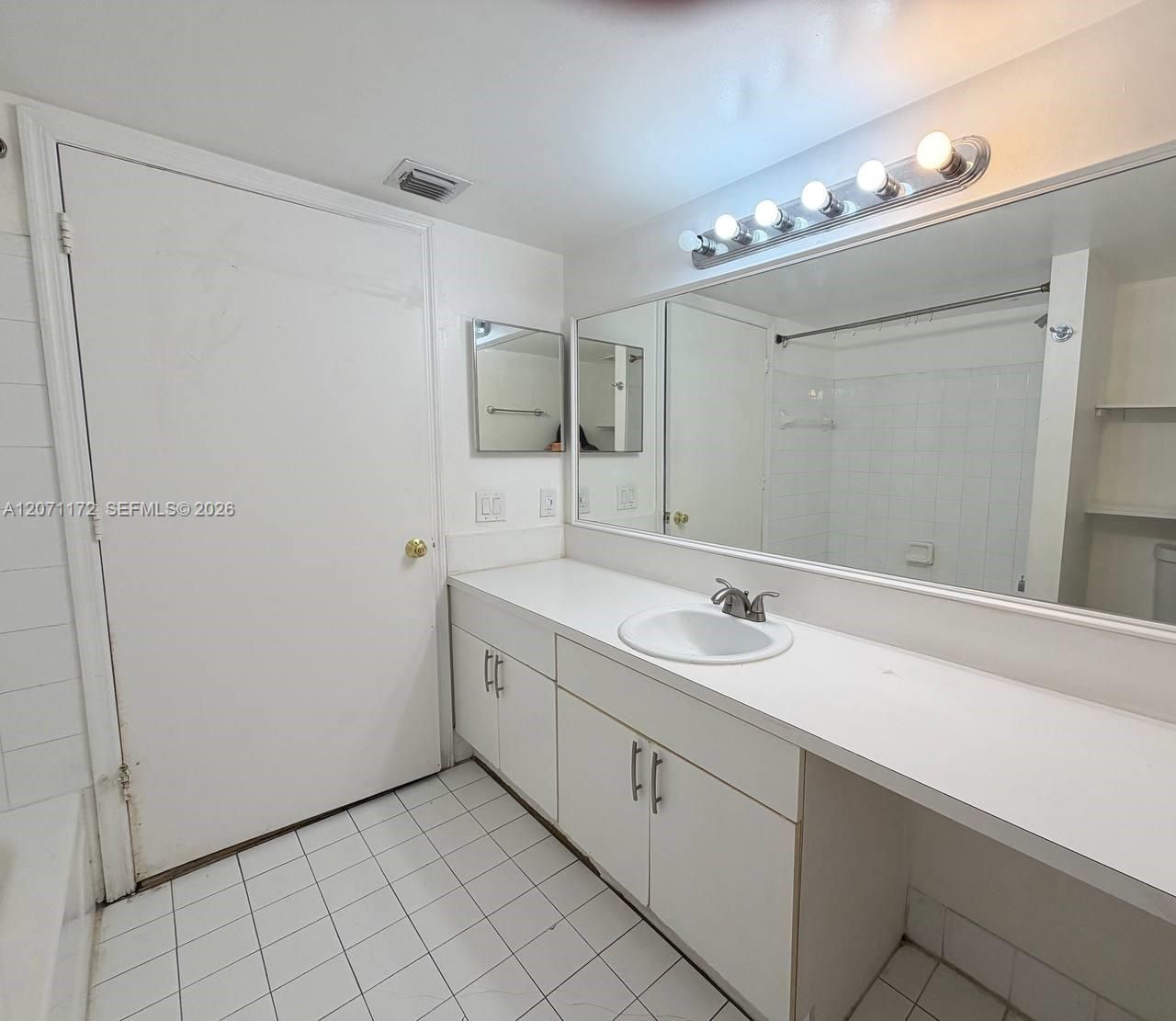 470 S Park Rd , Unit 7-207, Hollywood, FL 33021 Photo