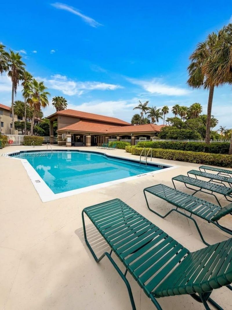 470 S Park Rd , Unit 7-207, Hollywood, FL 33021 Photo