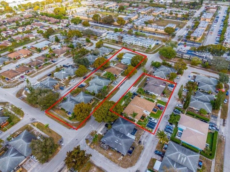 3111 NW 3rd Ave , Unit 1-24, Pompano Beach, FL 33064 Photo