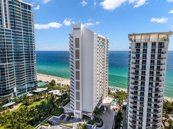 17375 Collins Ave, Unit 1404, Sunny Isles Beach, FL 33160
