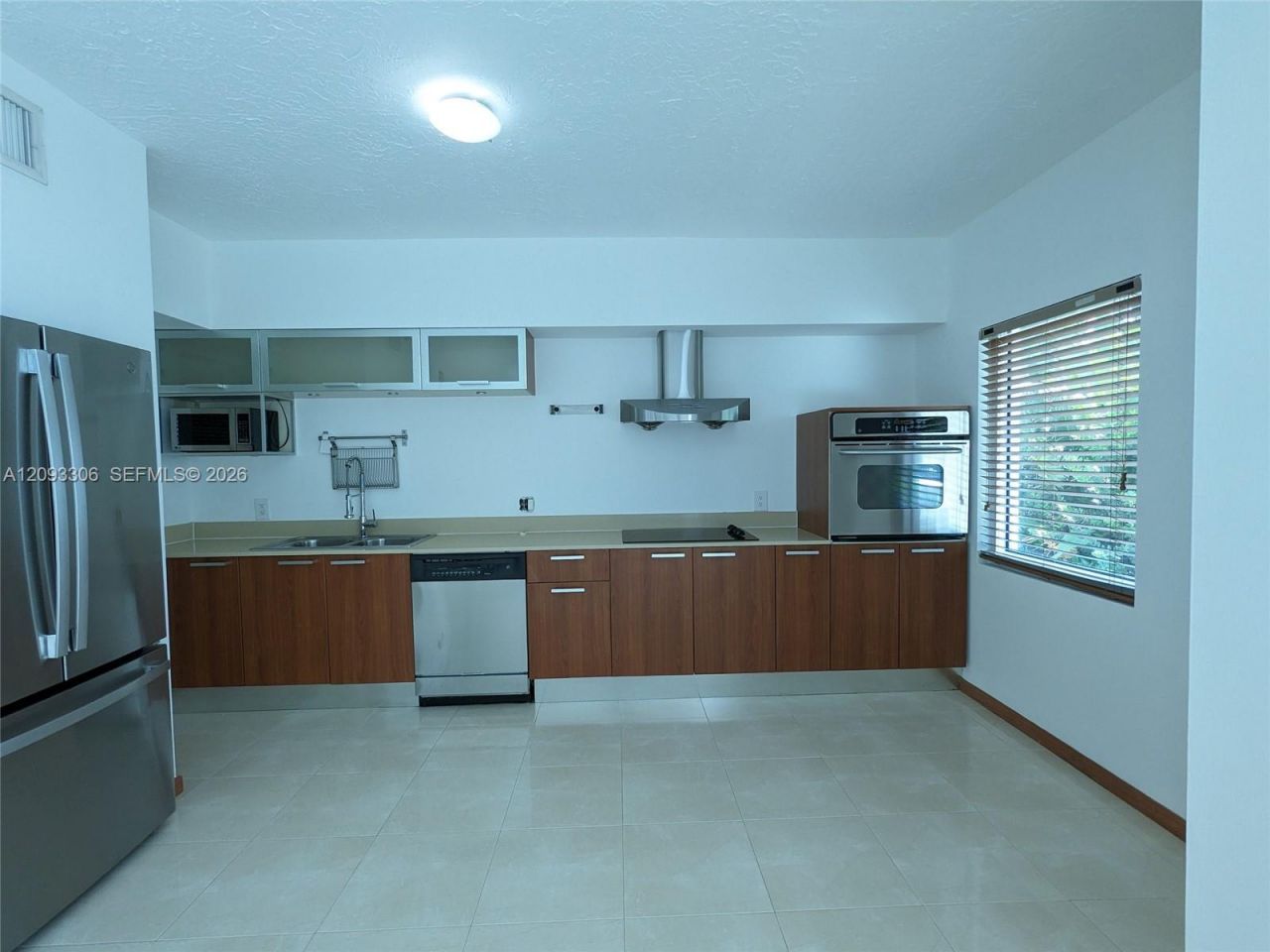 1528 Brickell Ave , Unit 104, Miami, FL 33129 Photo