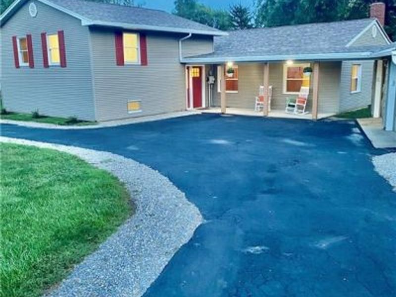 1153 N Middle Drive, Greenville, OH 45331 Photo 4