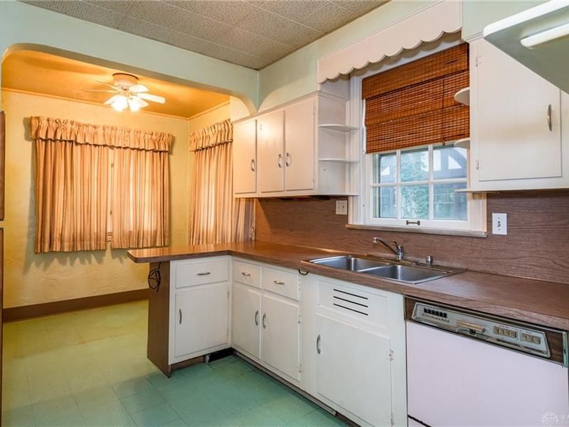 212 Beverly, Dayton, OH 45419 Photo 10