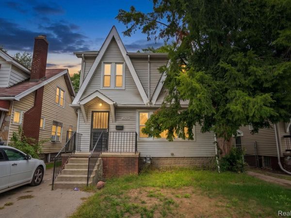 15495 Ohio Street , Detroit, Mi 48238