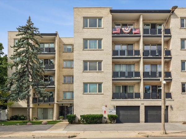1010 N Harlem Avenue , Unit 504, River Forest, IL 60305
