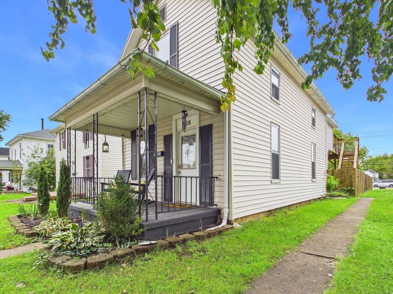 828 E Wheeling Street , Lancaster, OH 43130 Photo 7