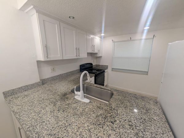 3101 NW 47TH Terrace, Unit 326, Lauderdale Lakes, FL 33319
